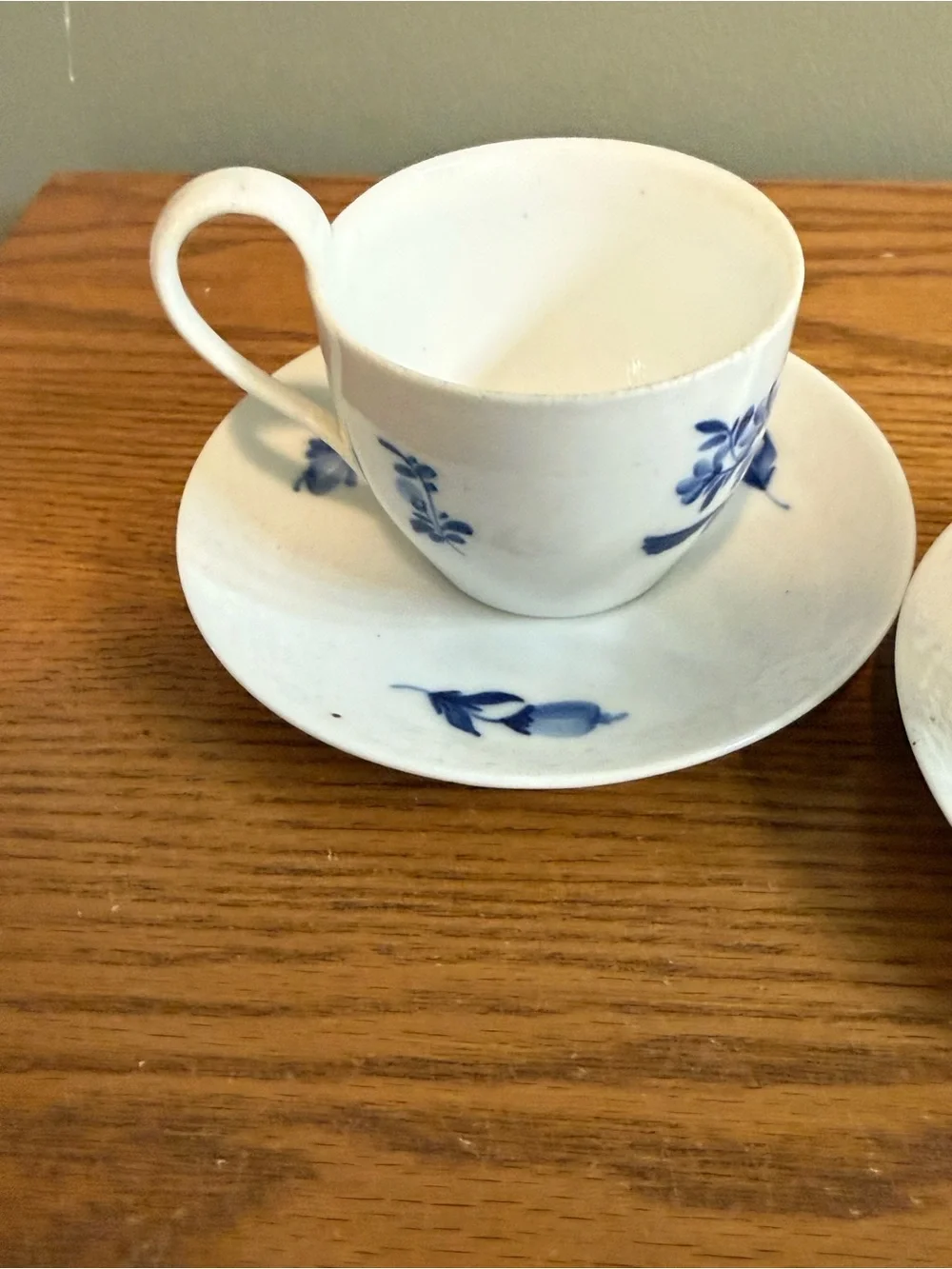 Vintage Pair 2 Sets Royal Copenhagen Blue Flowers Angular Cup Saucer Design 8193